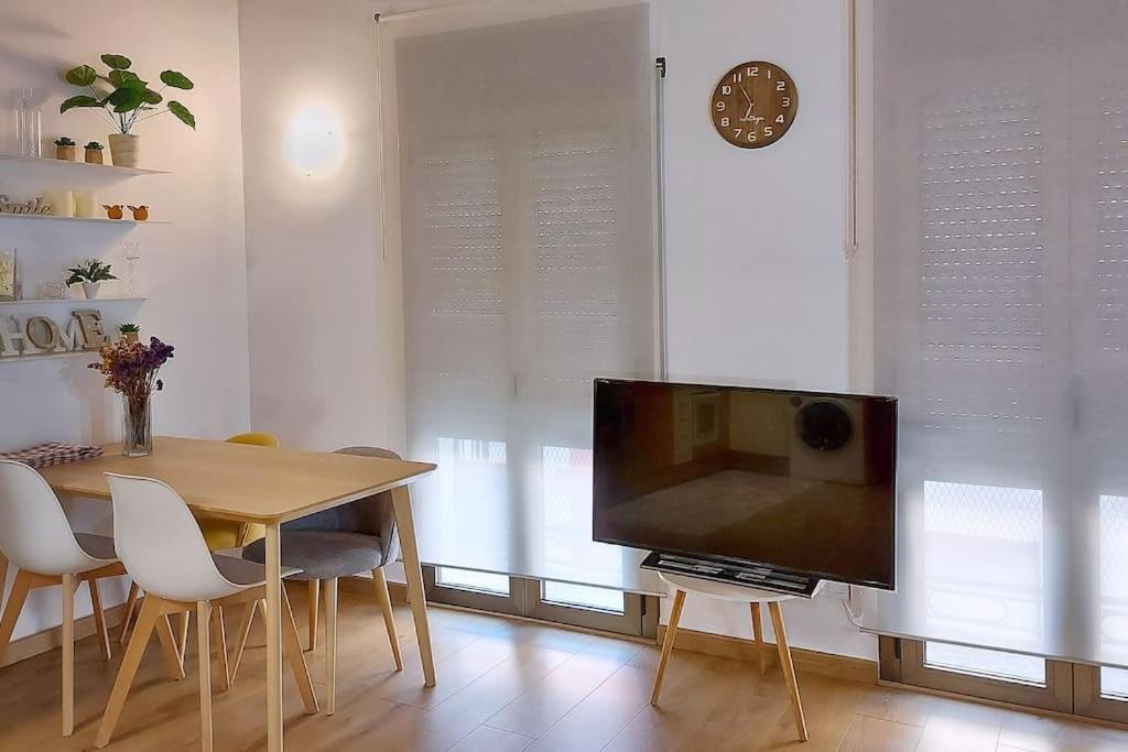 Precioso Apartamento Duplex En El Centro De Olot Appartement Buitenkant foto